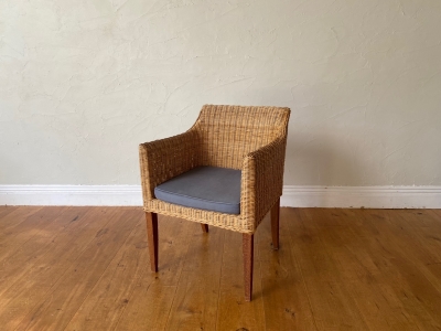 9）W530 D530 H760 SH430mm<br />
×1