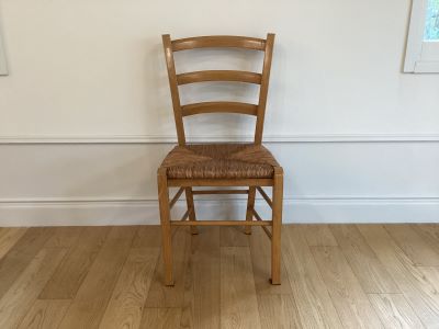 4）W420×D370×H815×SH420mm　<br />
×2