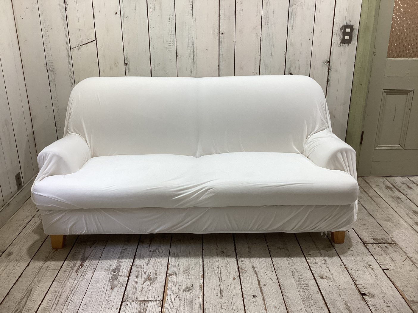 6）W1700×D820×H820mm<br />
×1