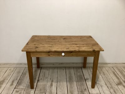 9）W1200×D745×H745mm<br />
×1