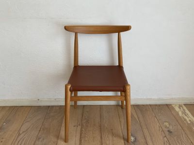 5）W470×D430×H710mm<br />
　×4