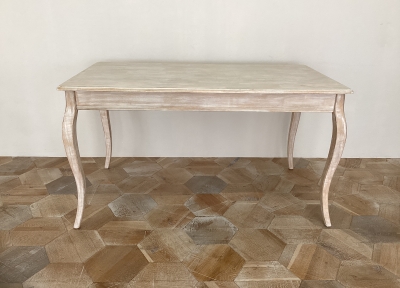 13）W1380×D780×H770mm<br />
×1