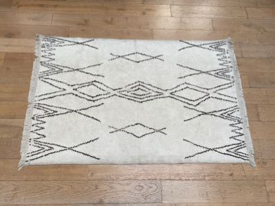 16）1400×2000mm<br />
×1