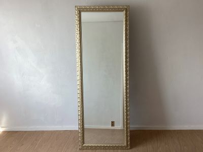 22）W600×H1620mm<br />
       Mirror W480×H1500mm  ×1
