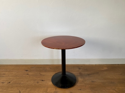 8）Φ600 H660mm<br />
×1