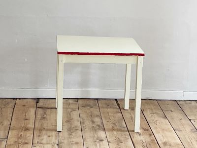 30）W590×D500×H500㎜　<br />
×1　　※共通家具のため先着順です