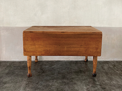 4）W1220×D720(1490)×H770 mm<br />
×1