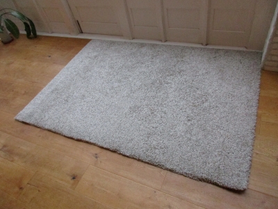 ラグ「4」　1940×1320mm<br />
×1　※共通ラグの為先着順です