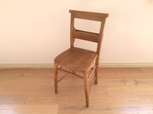 4）W390×D440×H835 SH460㎜<br />
×3