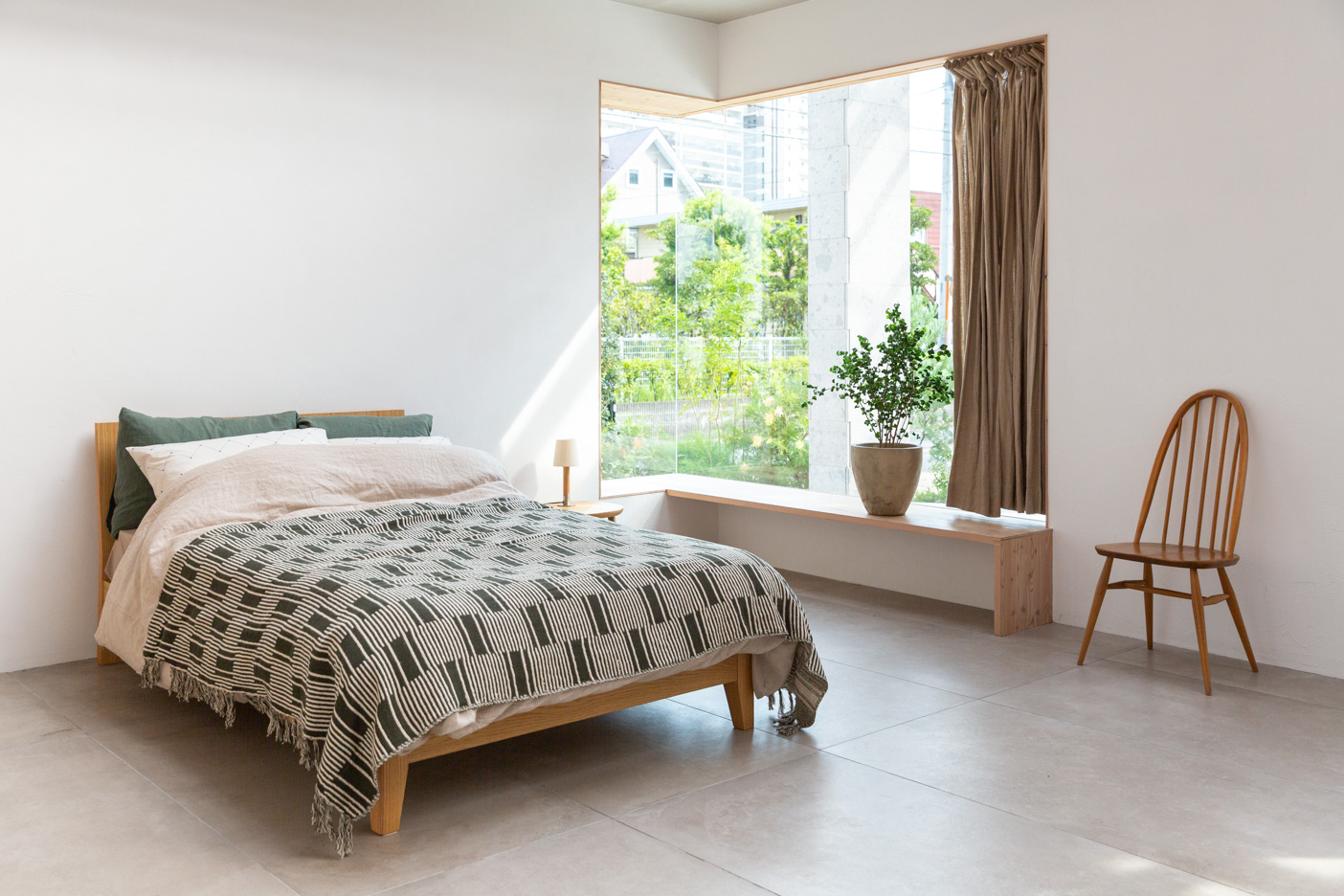 おしゃれなベッドルーム