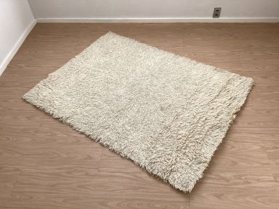 ラグ「3」W1500×H1130mm<br />
×1　※共通家具のため先着順です<br />
　　 ※事前申込は2枚までです