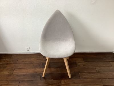 8）W600×D550×H885 SH470mm<br />
×1