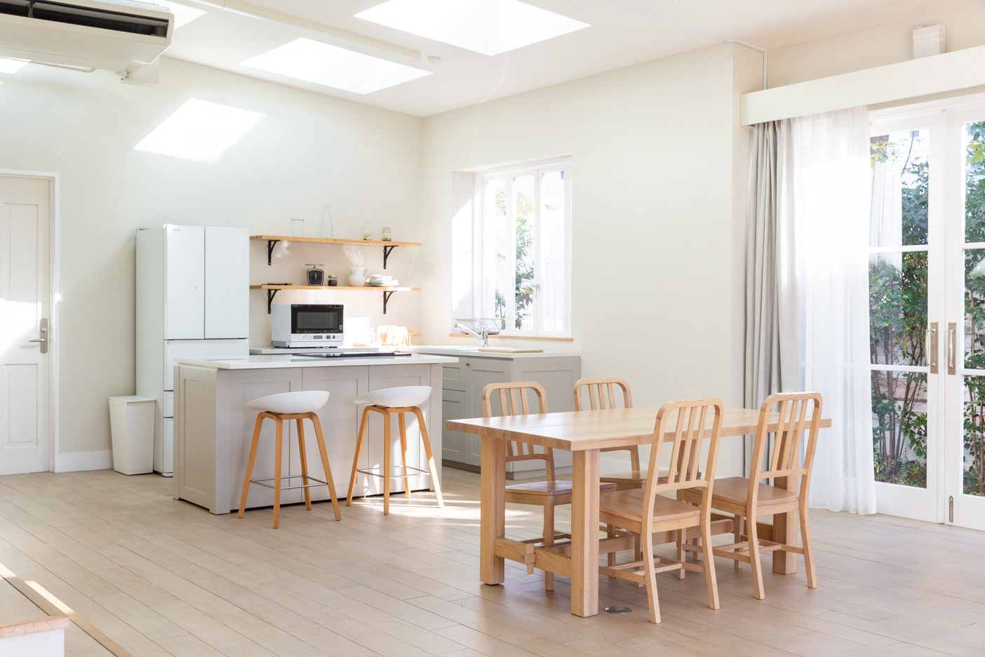 キッチン　ダイニング