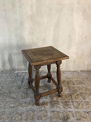 15）W330×D330×H460mm<br />
×1