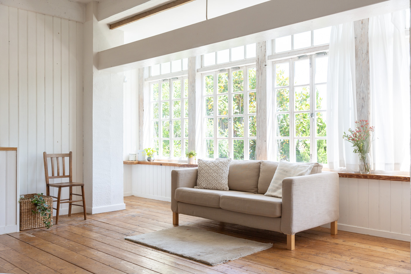 リビング・ソファ