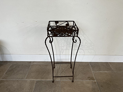 16）W300×D300×H740mm<br />
×1