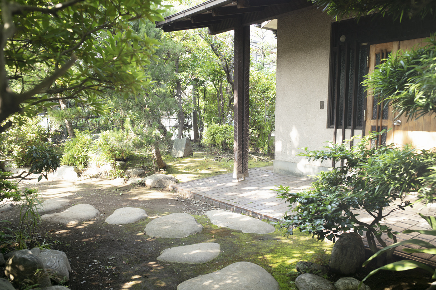 日本家屋　和　庭